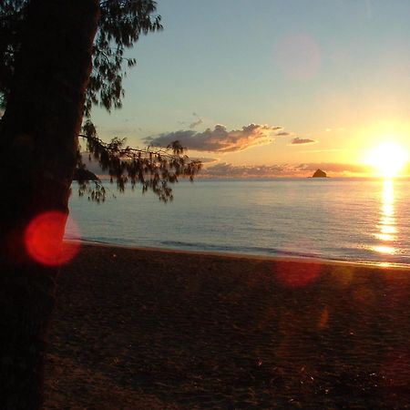 Marlin Waters Beachfront apartamentos Palm Cove Exterior foto
